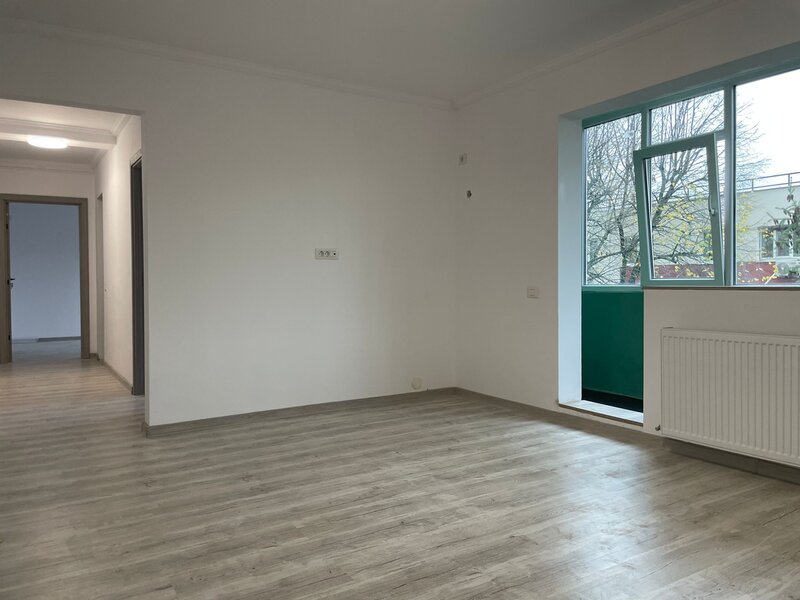 Aparatorii Patriei, Emil Racovita, Aliorului, ideal credit bancar.